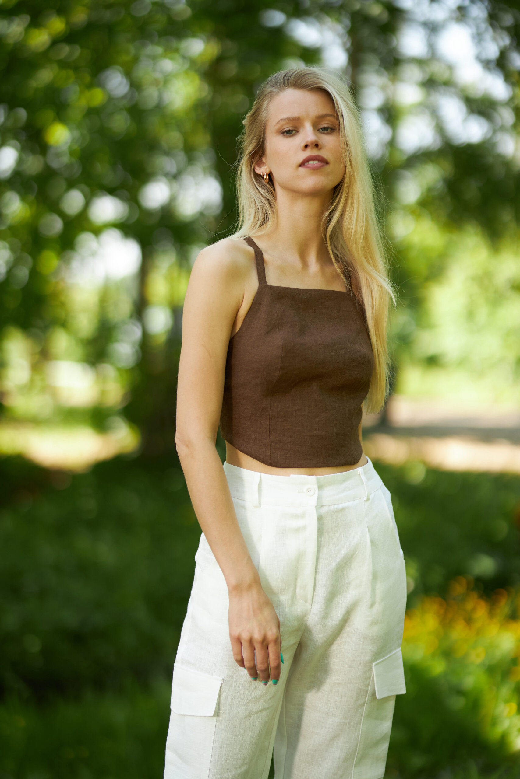 3 3